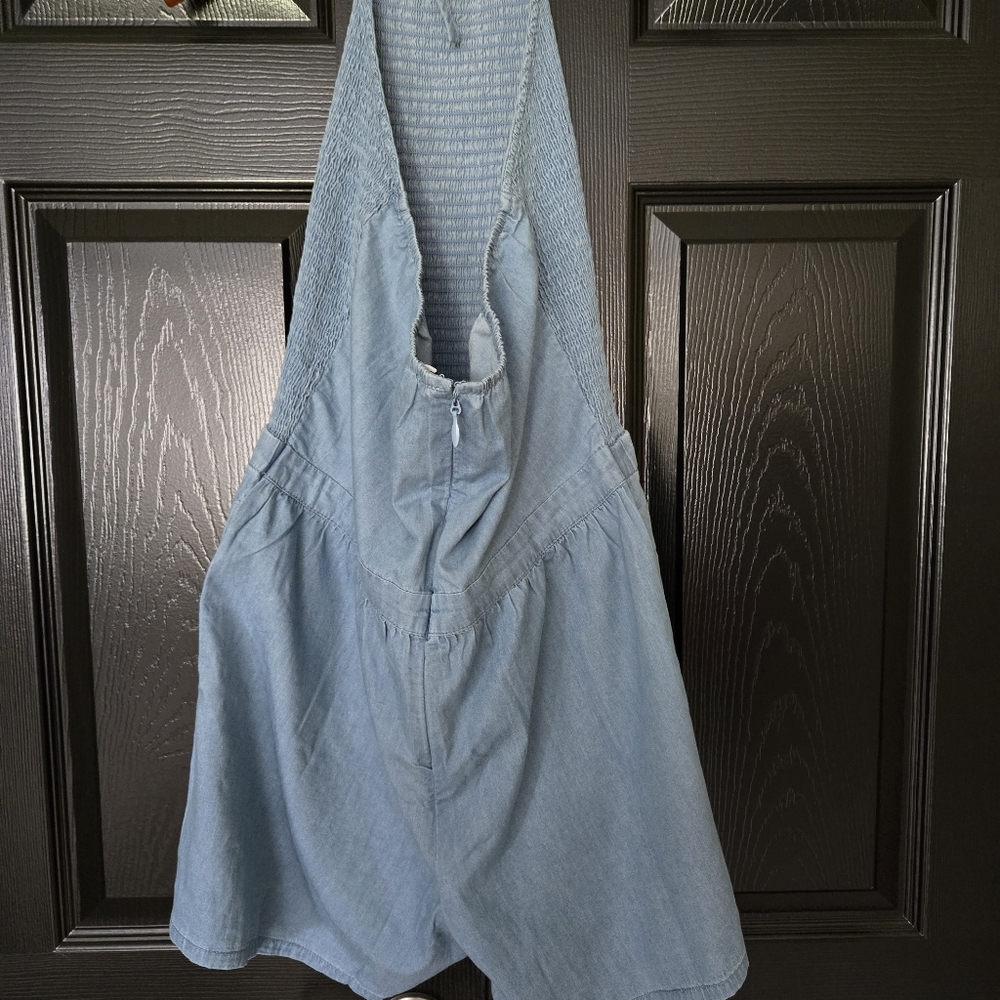 Venus Blue Halter Denim Romper - Picture 4 of 11